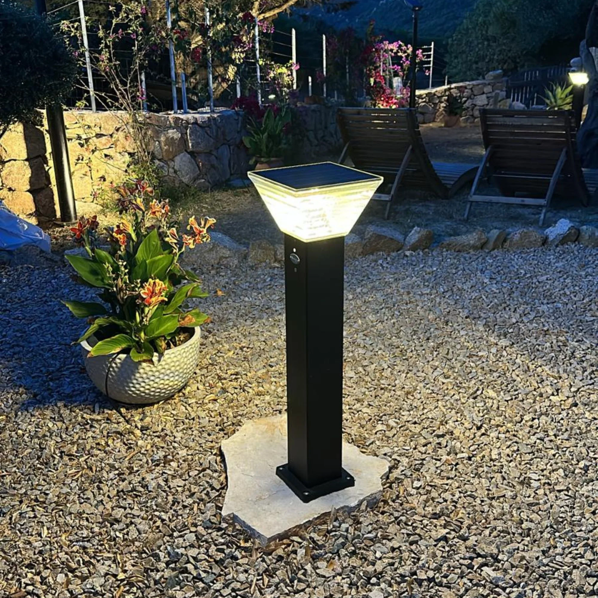 Lampioncino ad Energia Solare per Giardino 460 Lumen - Image 3